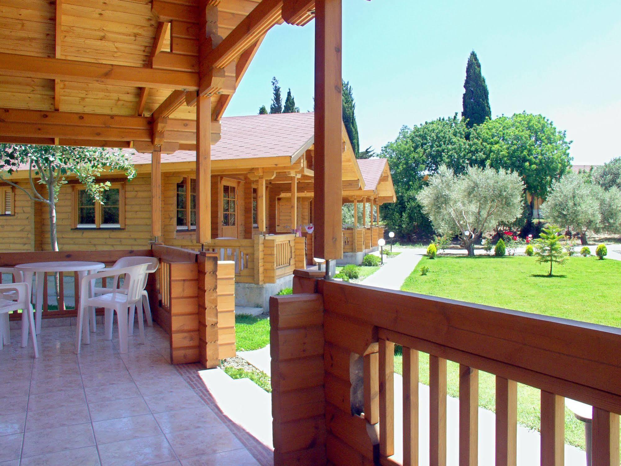 Sandy'S Studios Apartments & Log-Villas Kos Exterior foto