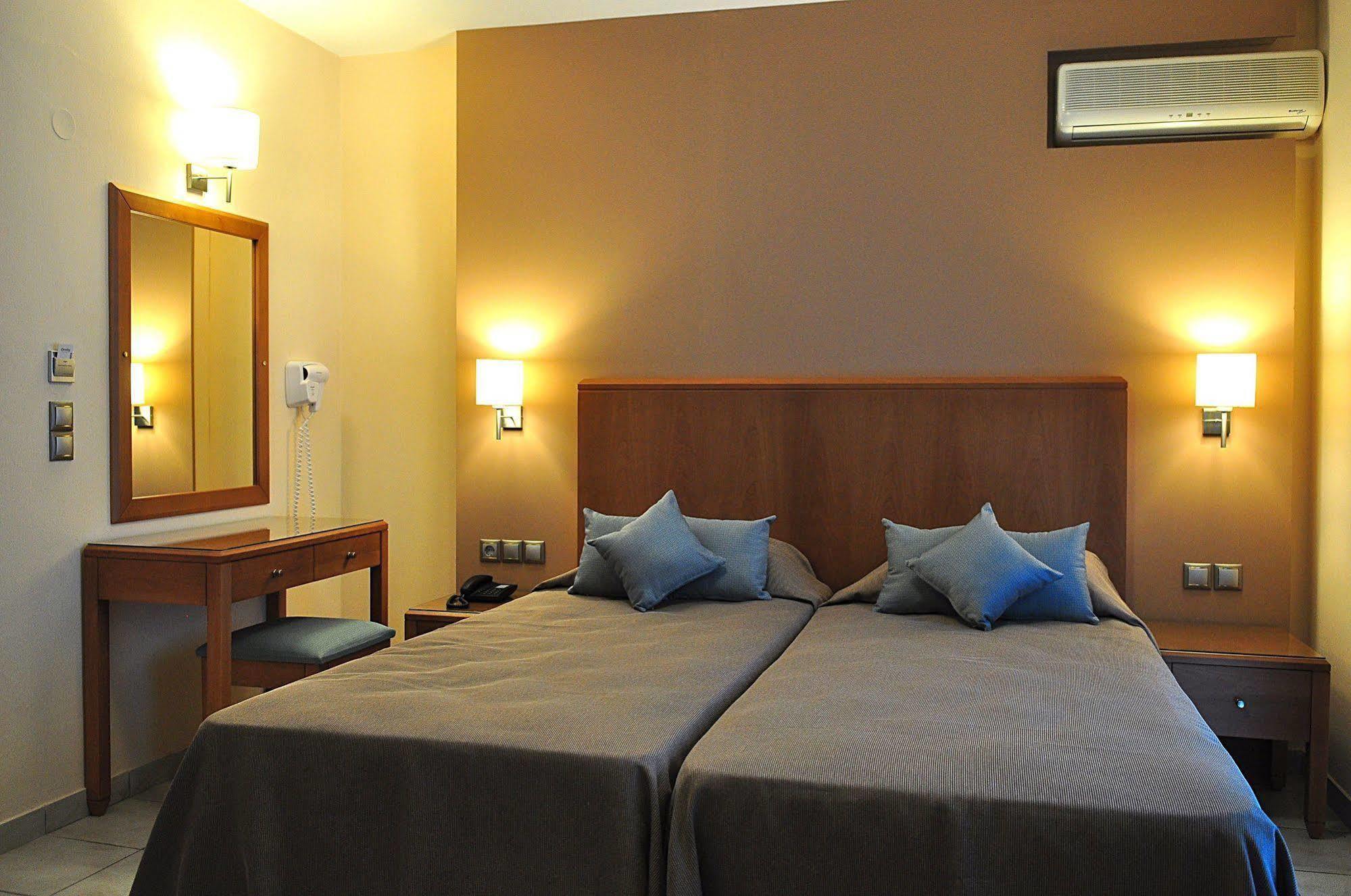 Sandy'S Studios Apartments & Log-Villas Kos Exterior foto