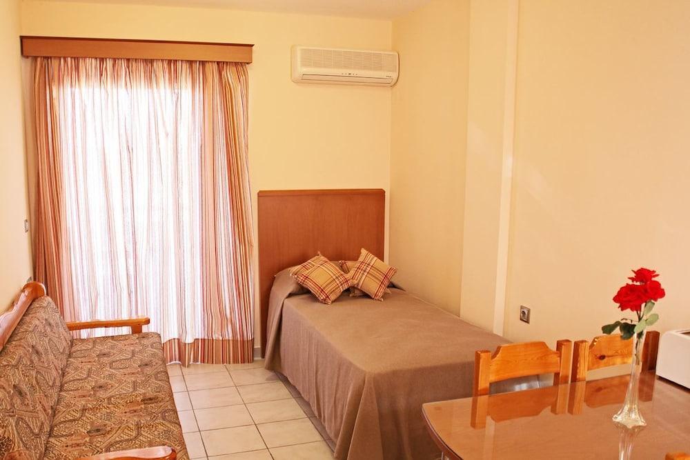 Sandy'S Studios Apartments & Log-Villas Kos Exterior foto